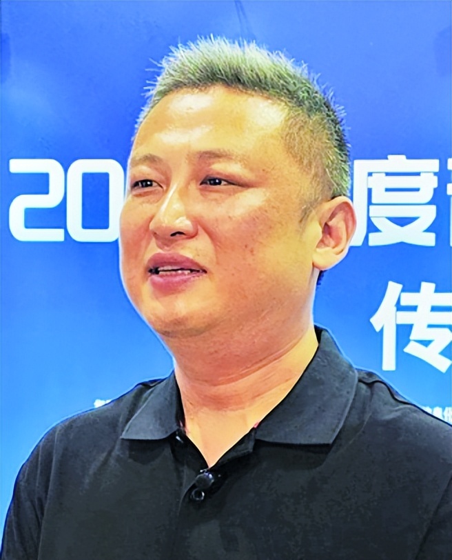 1754720779956314.jpg 5-青島泰德軸承科技股份有限公司董事長(zhǎng) 張春山.jpg